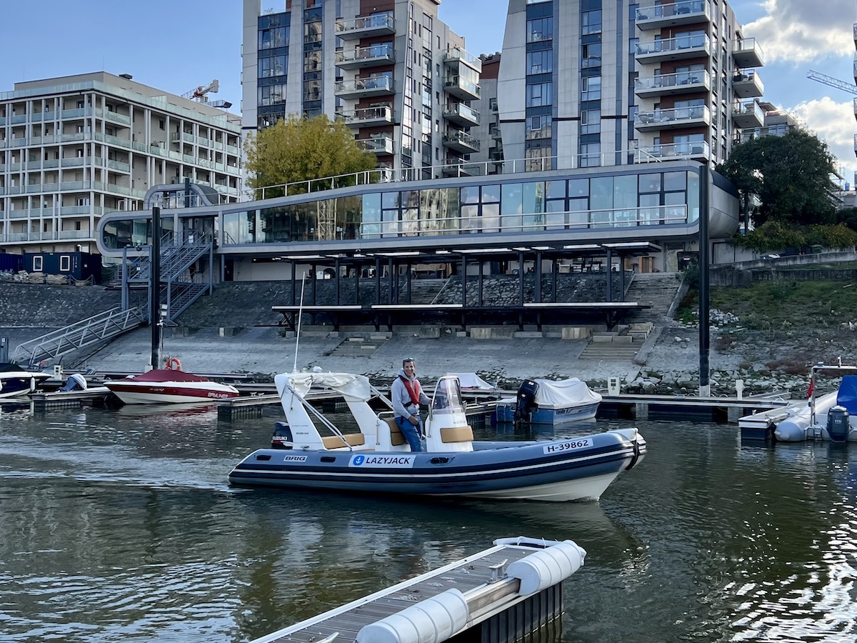 vitorlazas Új helyszín: Prestige Yacht Club